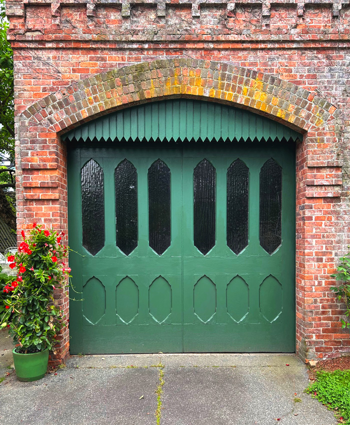 carriagehouse